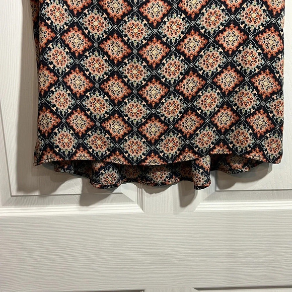 Sienna Sky women’s small blouse.  Multicolored. Preloved. - Picture 4 of 7